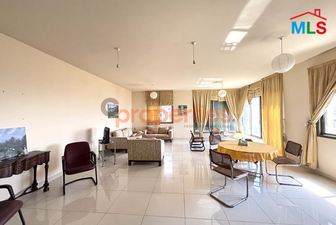 Apartment For Sale in Blat – jbeil CPJRK199