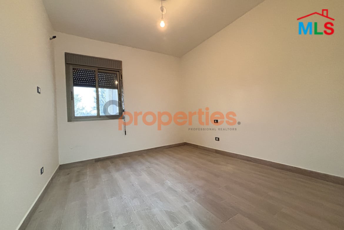 Apartment For Sale in Blat – Jbeil – CPJRK198