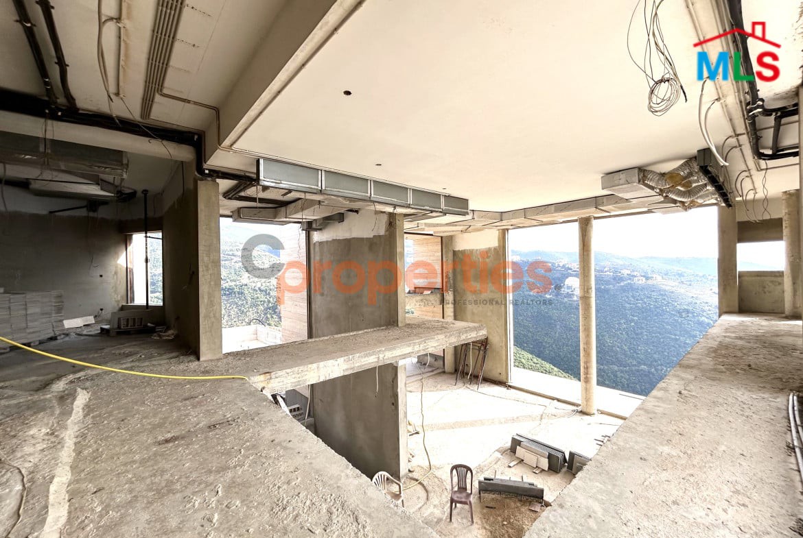 Villa For Sale In Jbeil فيلا للبيع في جبيل – CPJRK115