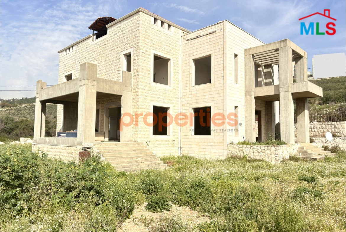 Villa For Sale in Halat – CPJRK161
