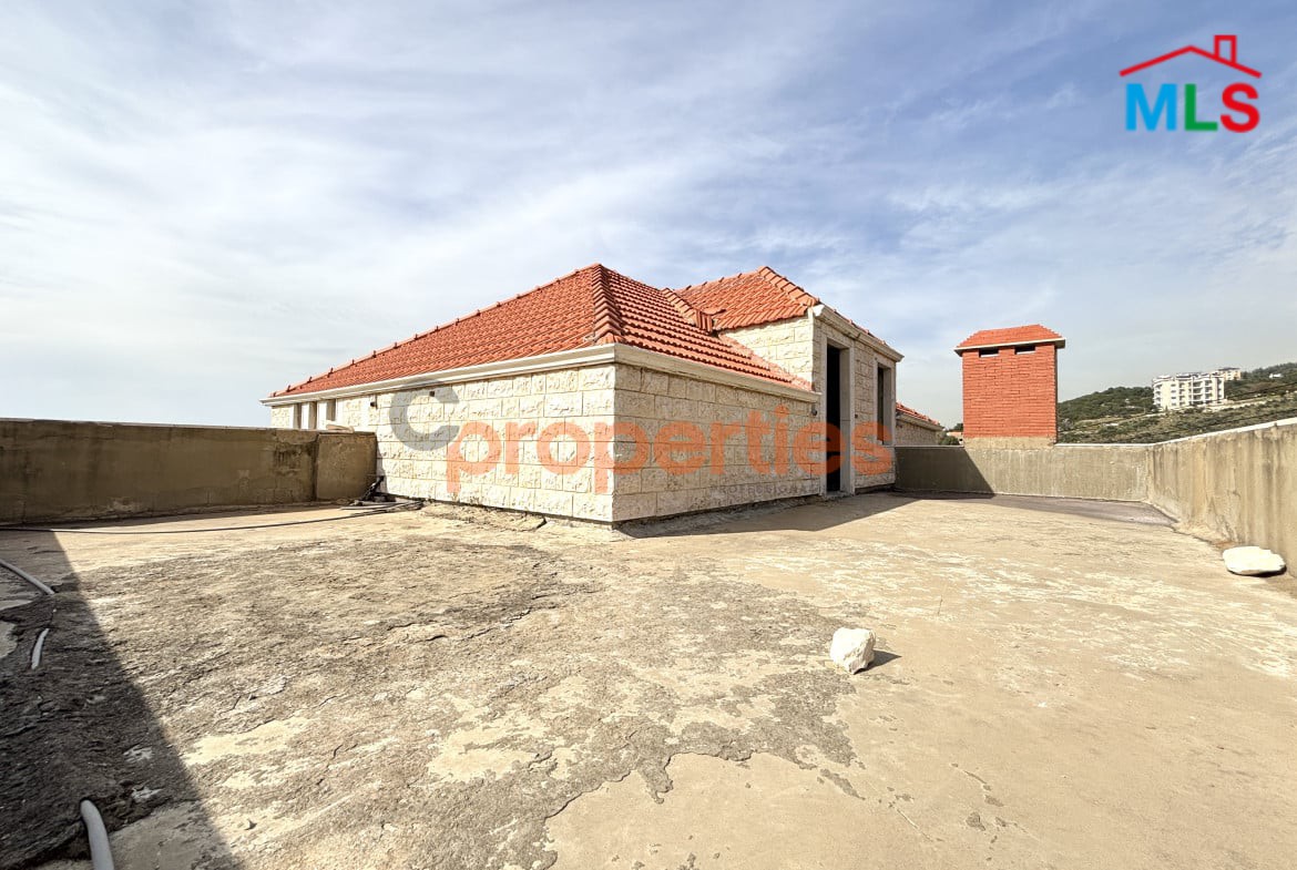 Villa For Sale in Halat – CPJRK161