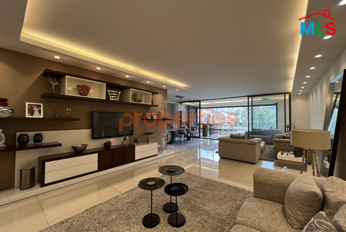 Apartment for sale in Hazmieh – CPMK141