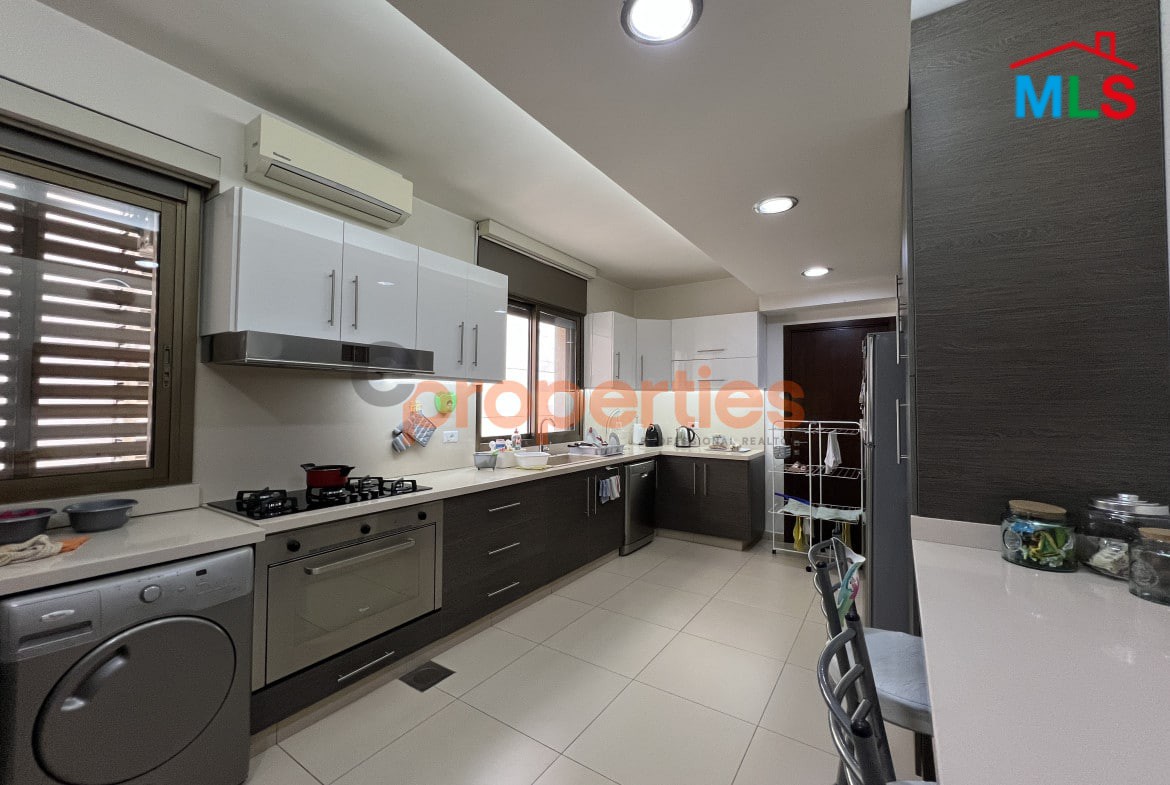 Apartment for sale in Hazmieh – CPMK141