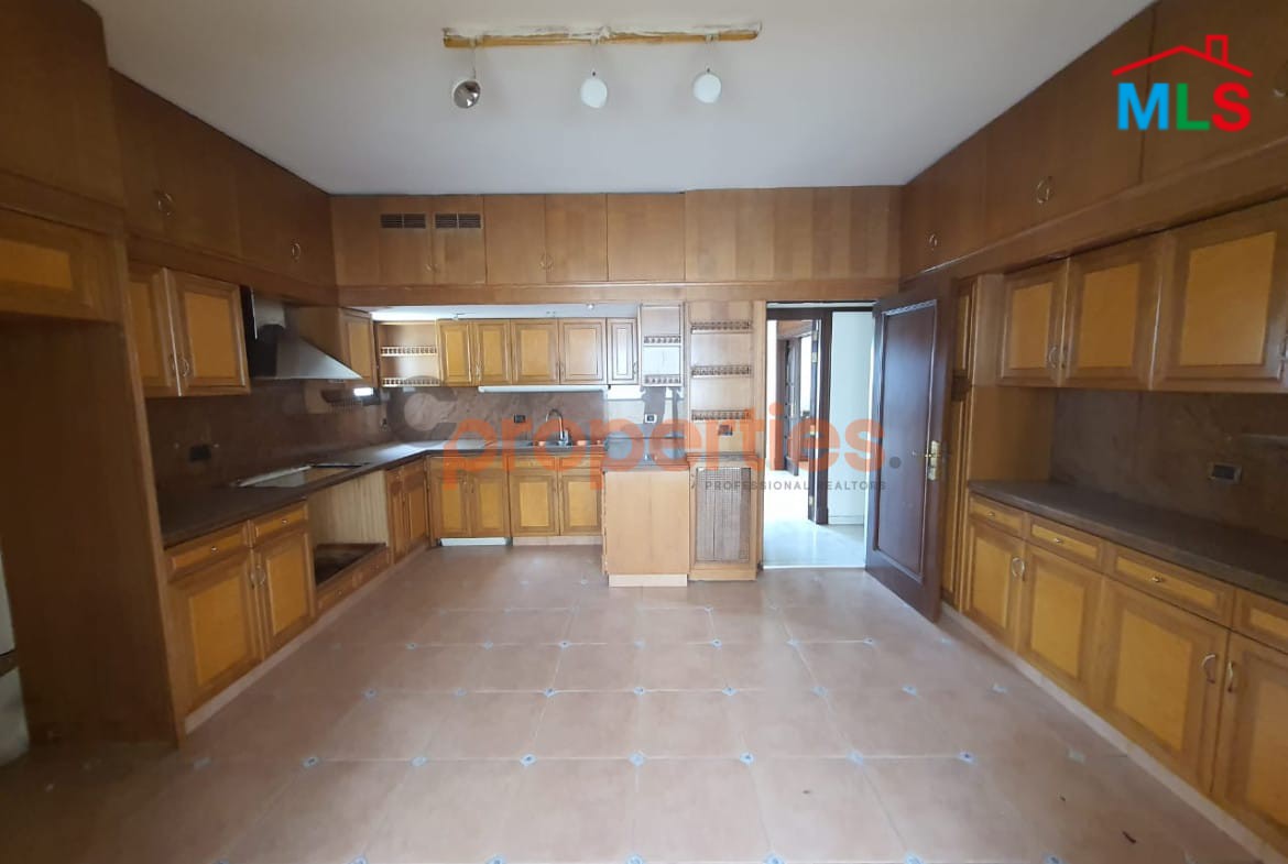 Spacious Duplex for Sale in Mansourieh – CPGA47