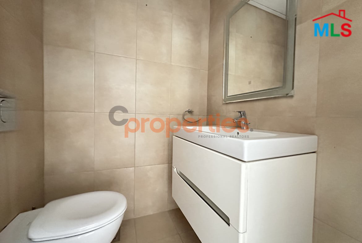 Apartment For Sale in Biyada شقة للبيع في البياضة – CPCF254