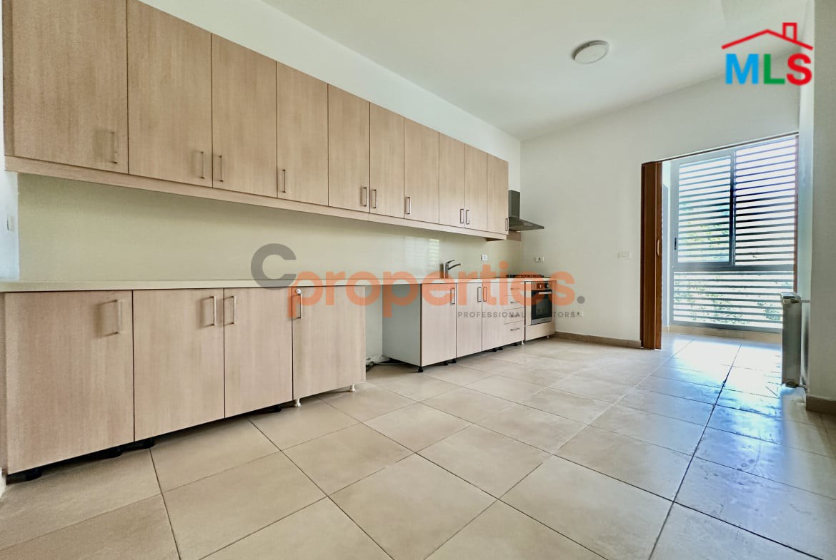 Apartment For Sale in Biyada شقة للبيع في البياضة – CPCF254