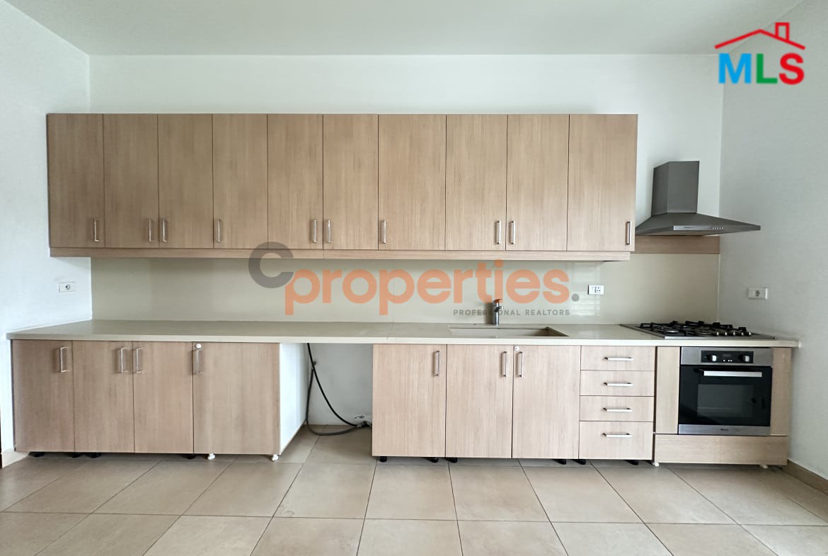 Apartment For Sale in Biyada شقة للبيع في البياضة – CPCF254