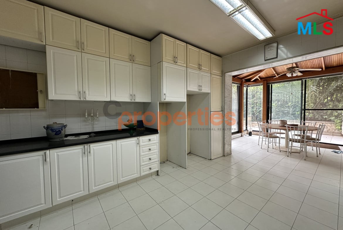 Apartment For Sale in Biyada شقة للبيع في البياضة – CPCF163