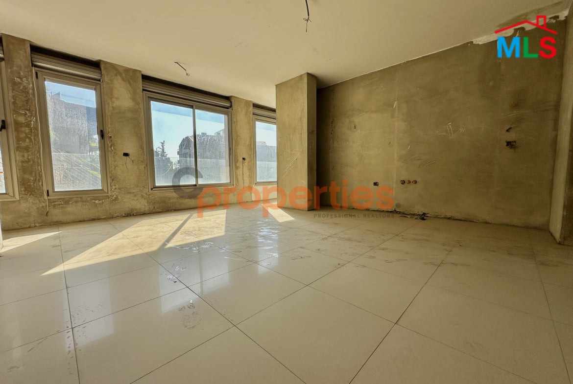 Apartment For Sale in Mtayleb with Terrace – CPCF272