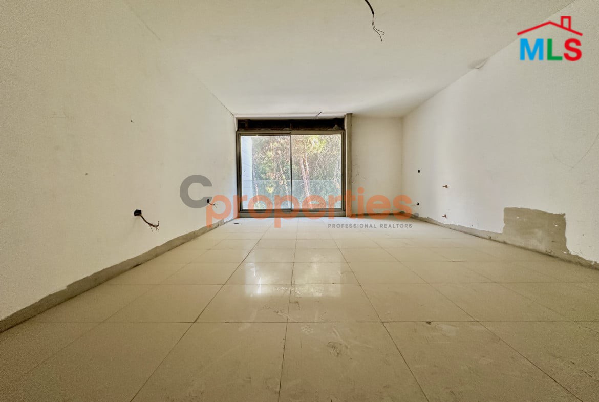 Apartment For Sale in Mtayleb with Terrace – CPCF272