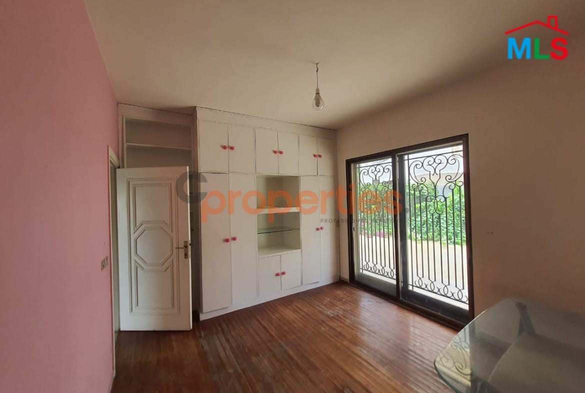 Apartment with Terrace for Sale in Mansourieh – CPGA46