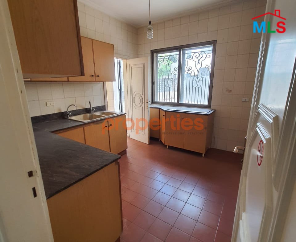 Apartment with Terrace for Sale in Mansourieh – CPGA46