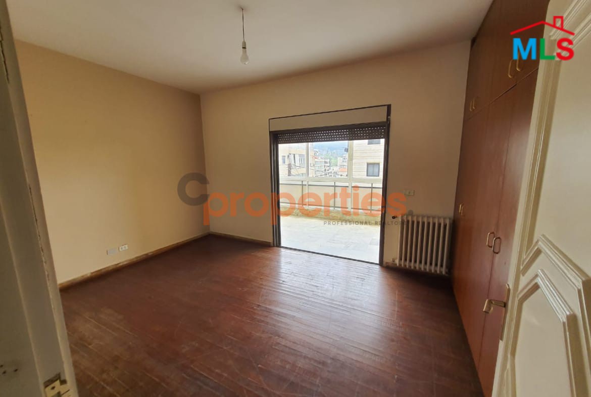 Apartment with Terrace for Sale in Mansourieh – CPGA46