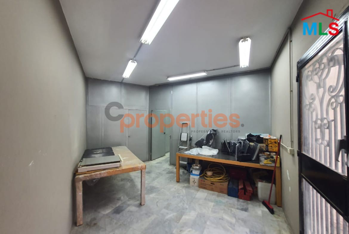 Office + Warehouse for Sale in Mansourieh – CPGA45