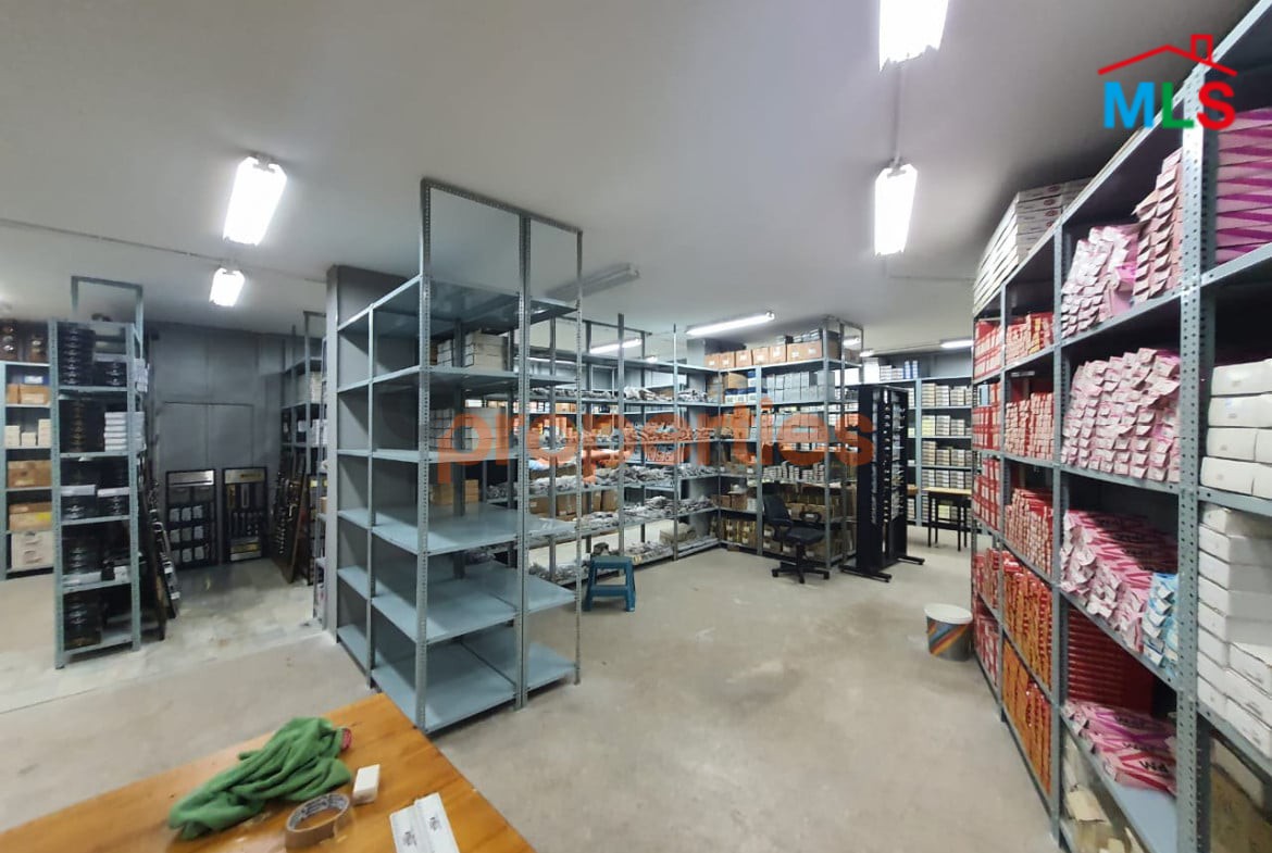 Office + Warehouse for Sale in Mansourieh – CPGA45