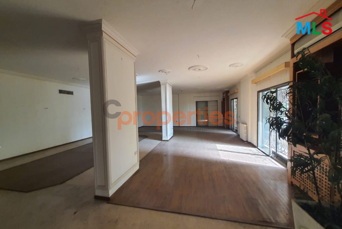 Warehouse / Commercial Space for Sale in Mansourieh – CPGA44