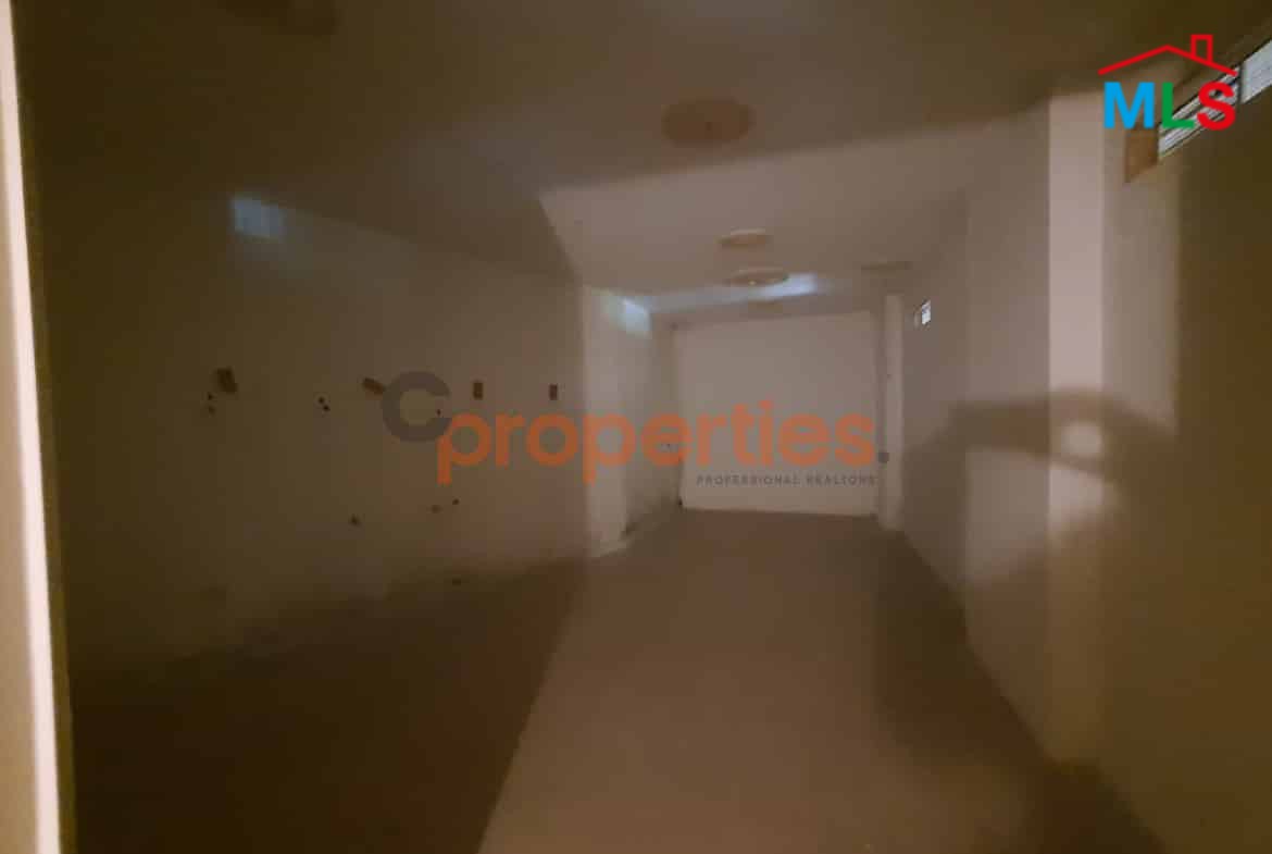 Warehouse / Commercial Space for Sale in Mansourieh – CPGA44