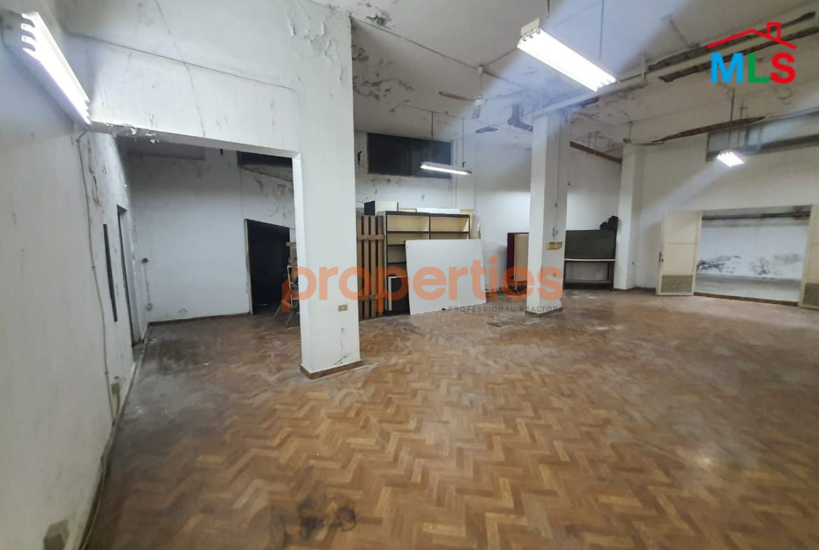 Warehouse for Sale in Mansourieh – CPGA43