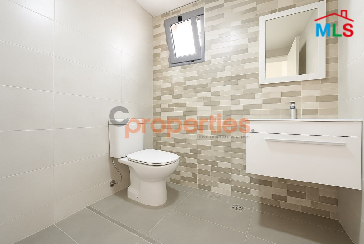 Apartment for Sale in Haret Sakher – CPKTC32