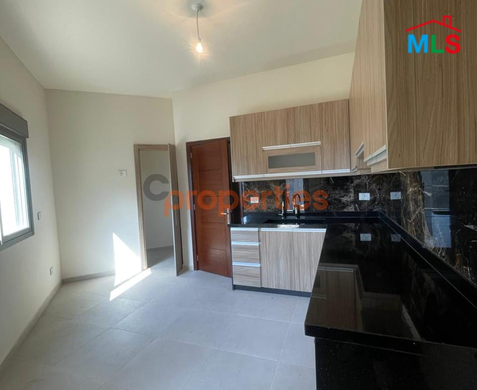 Apartment For Sale in Adma – شقة للبيع في أدما – CPKMT71