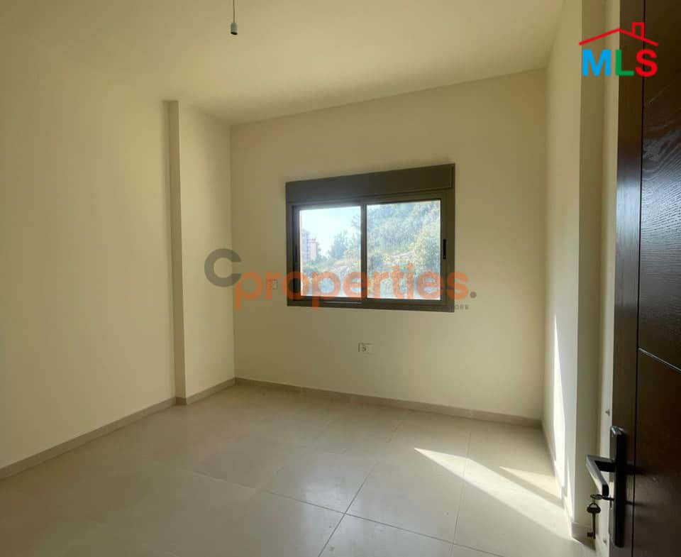 Apartment For Sale in Adma – شقة للبيع في أدما – CPKMT71