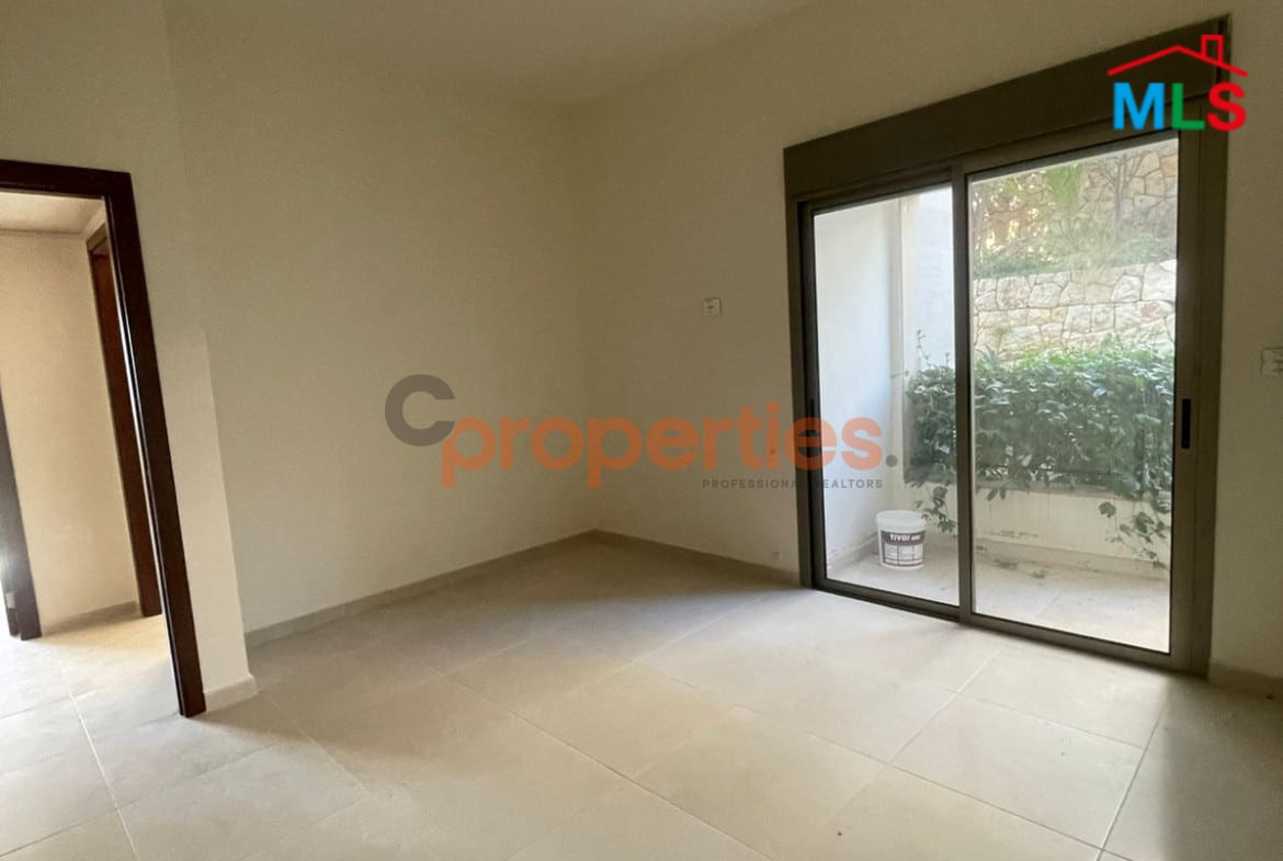 Apartment For Sale in Adma – شقة للبيع في أدما – CPKMT71