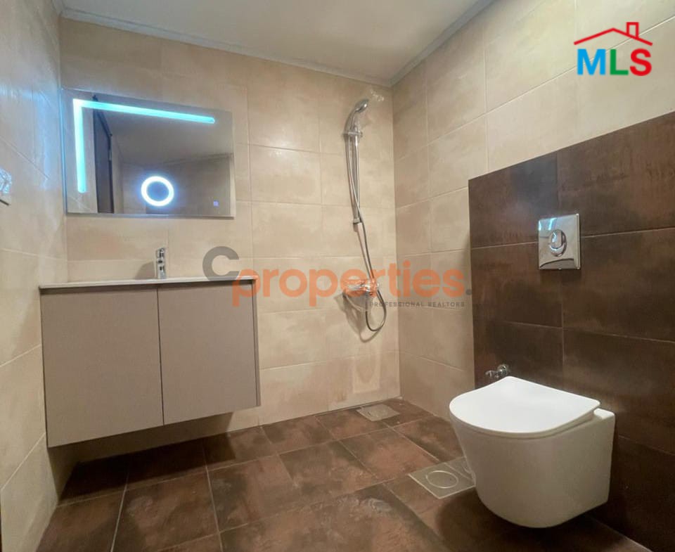Apartment For Sale in Adma – شقة للبيع في أدما – CPKMT71