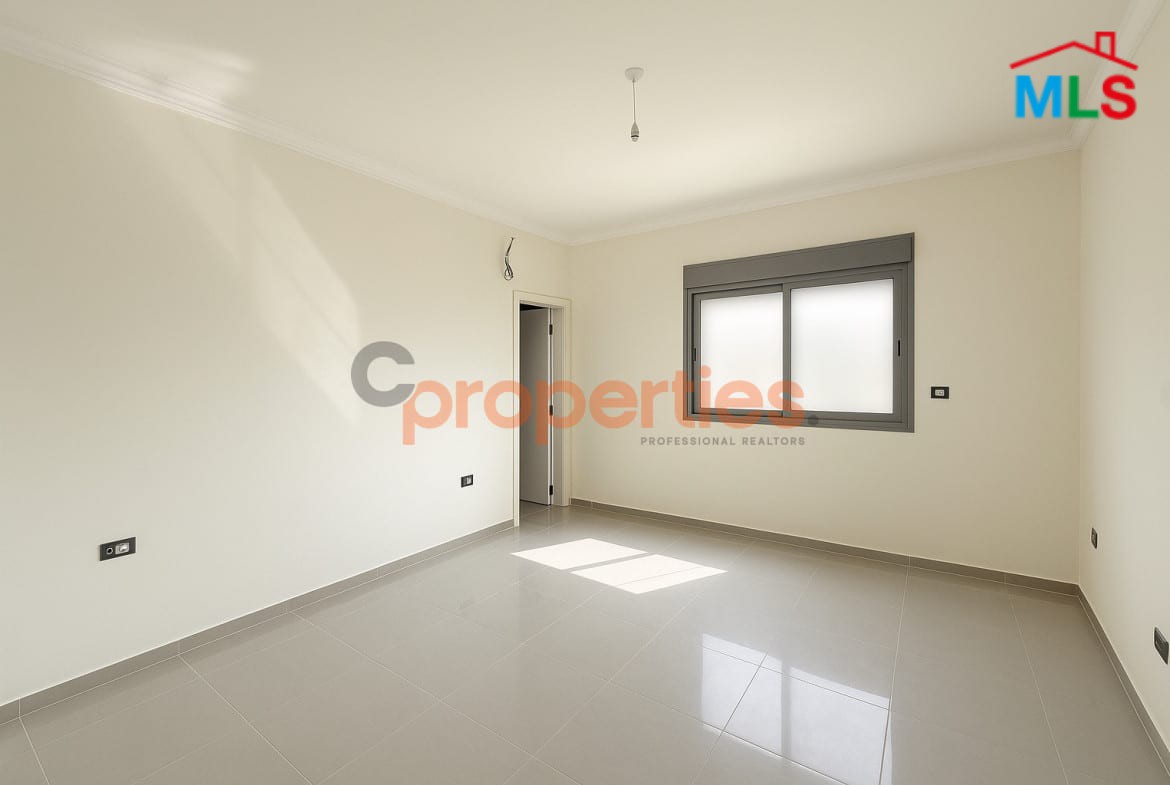 Apartment For Sale in Kfarhbab – CPKMT96