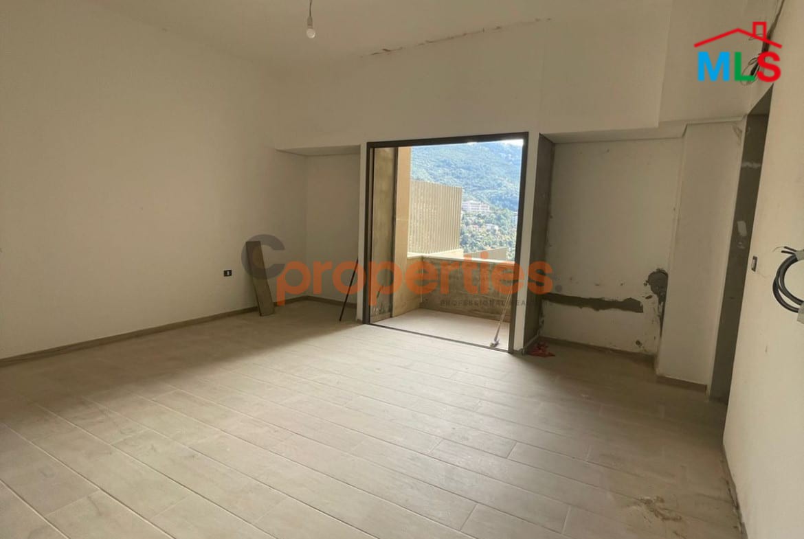 Apartment For Sale In Kfarhbab – CPKMT78