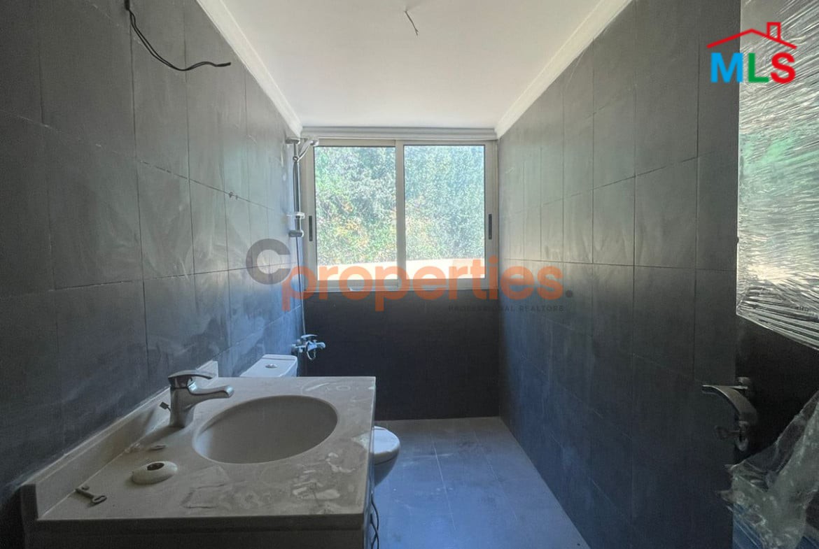 Duplex For Sale In Ghazir – CPKMT86