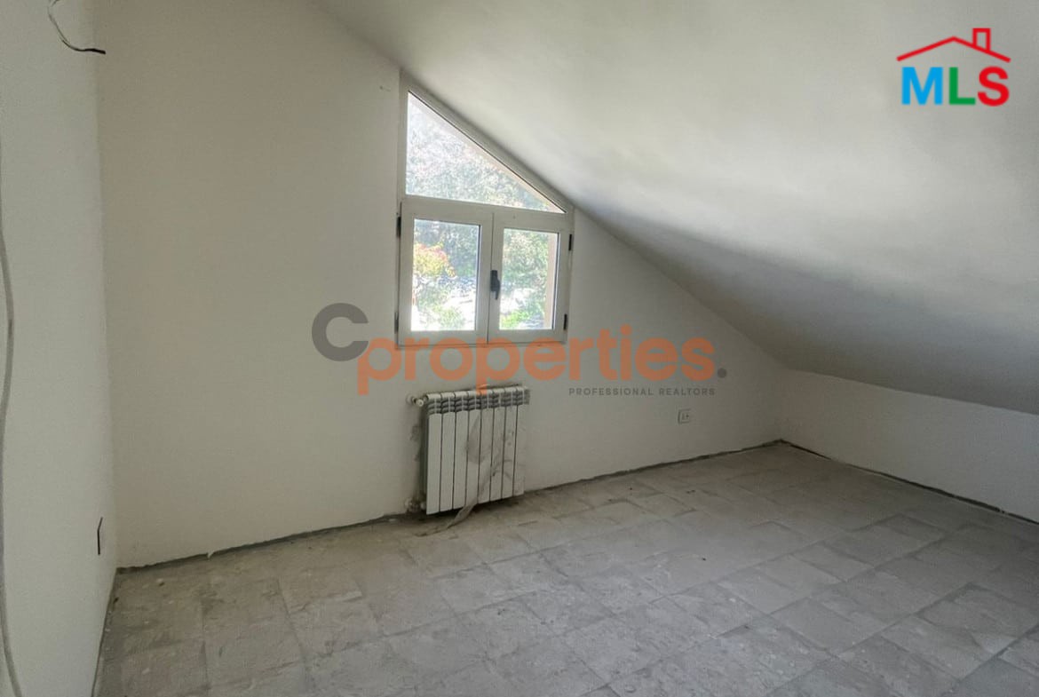 Duplex For Sale In Ghazir – CPKMT86
