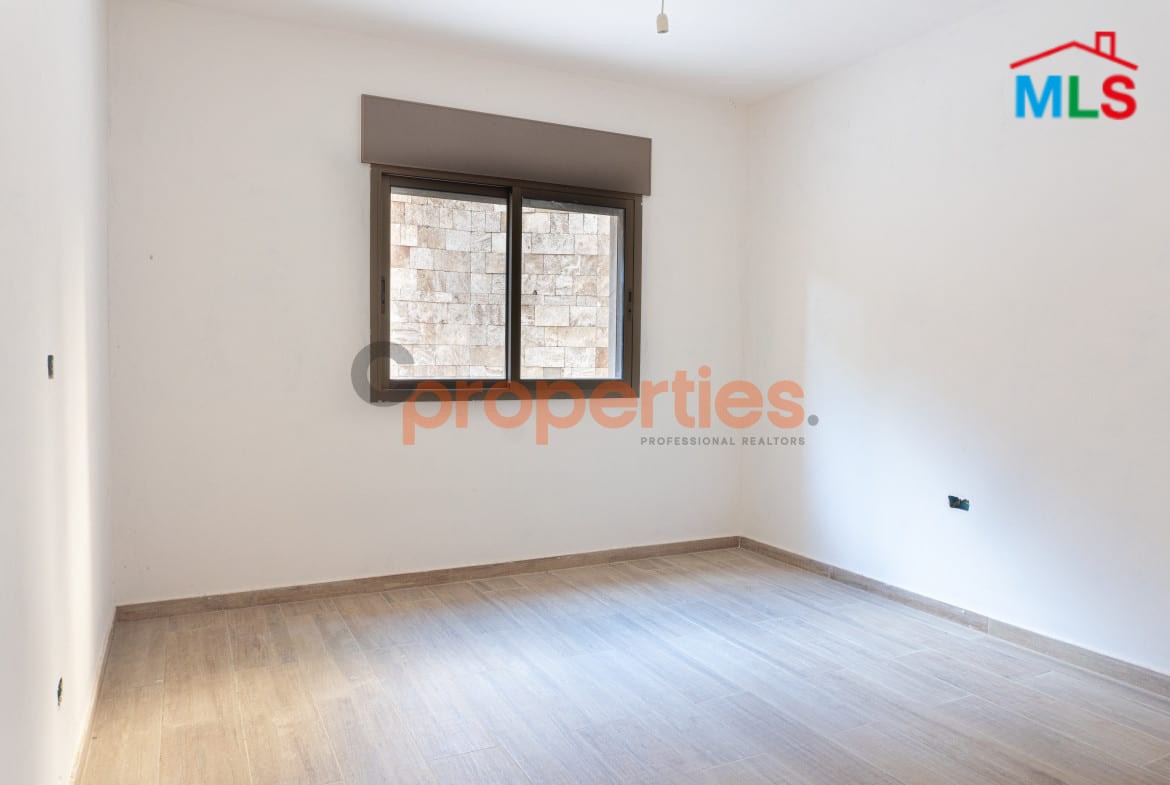 Apartment For Sale in Kfarhbab – CPKMT81