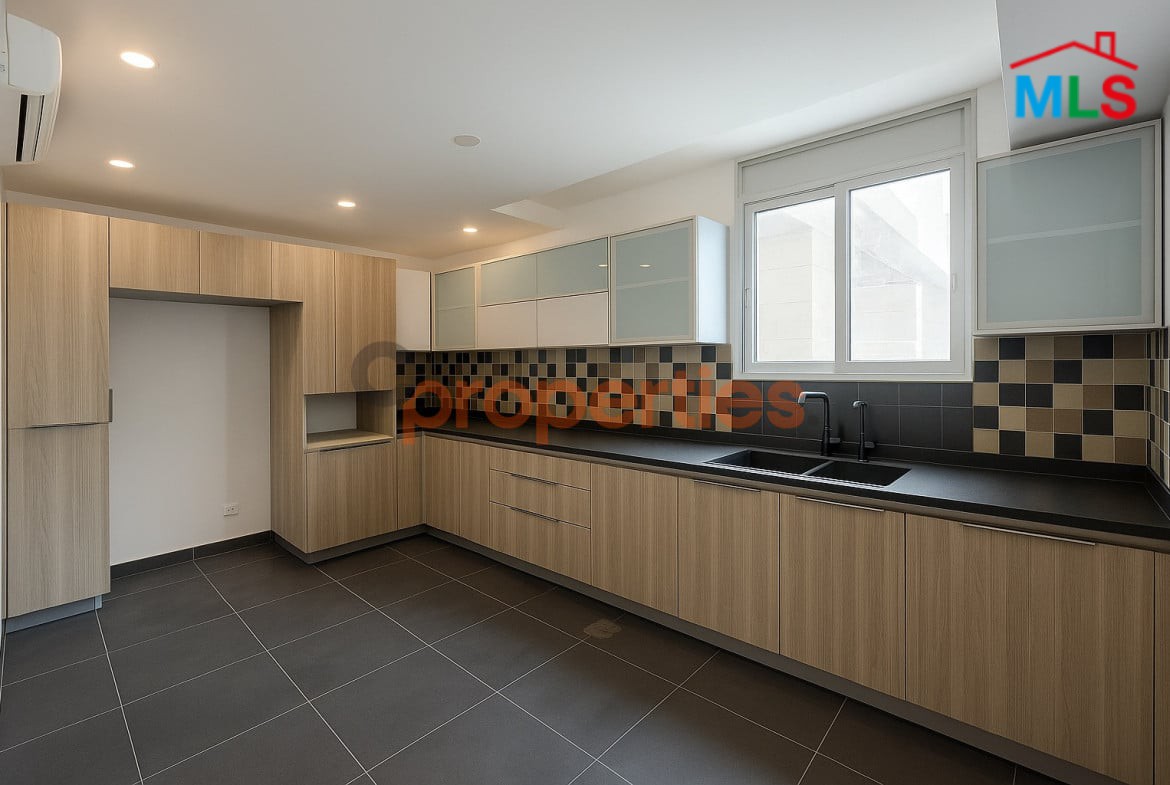 Apartment For Sale In Sahel Alma – CPKTC60