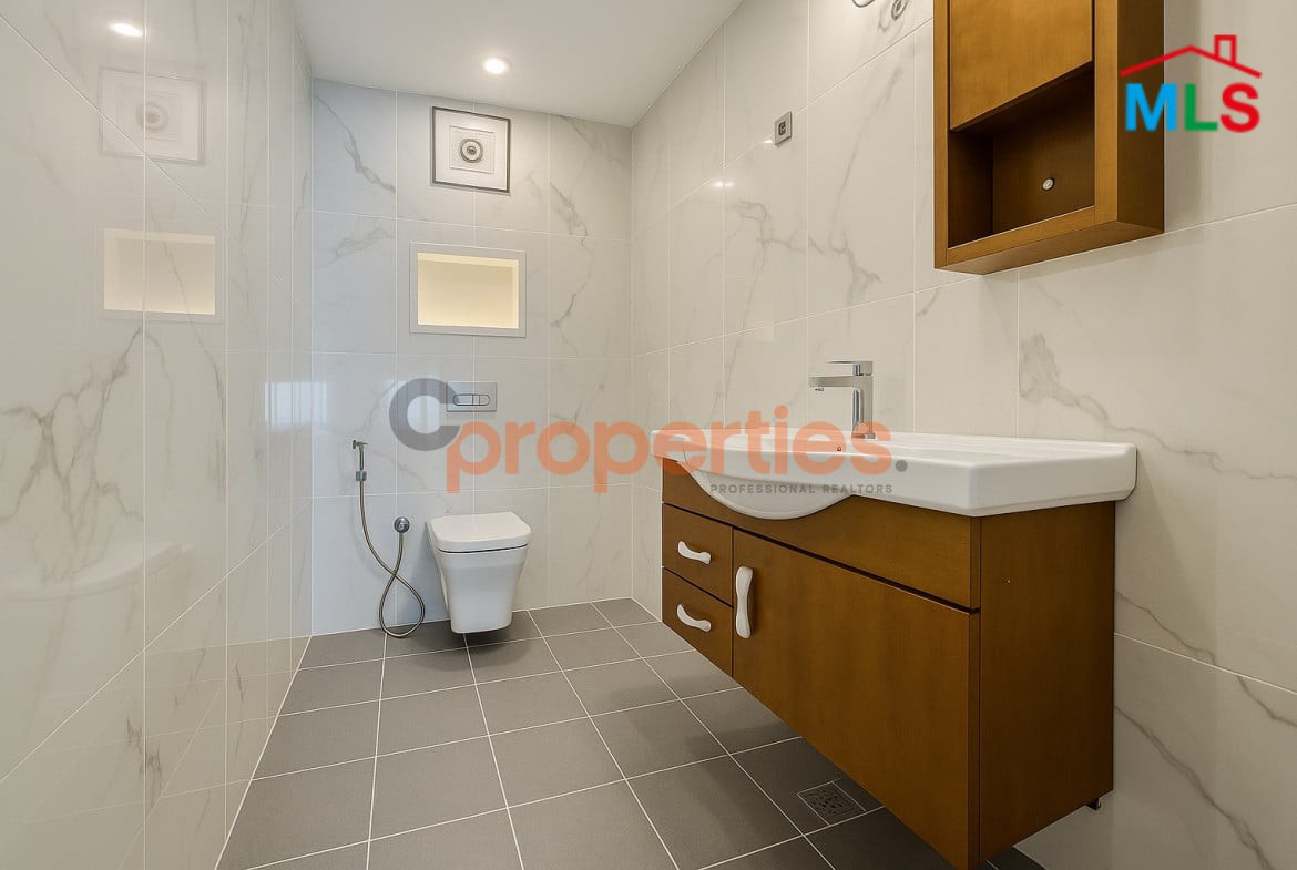 Apartment For Sale In Sahel Alma – CPKTC60