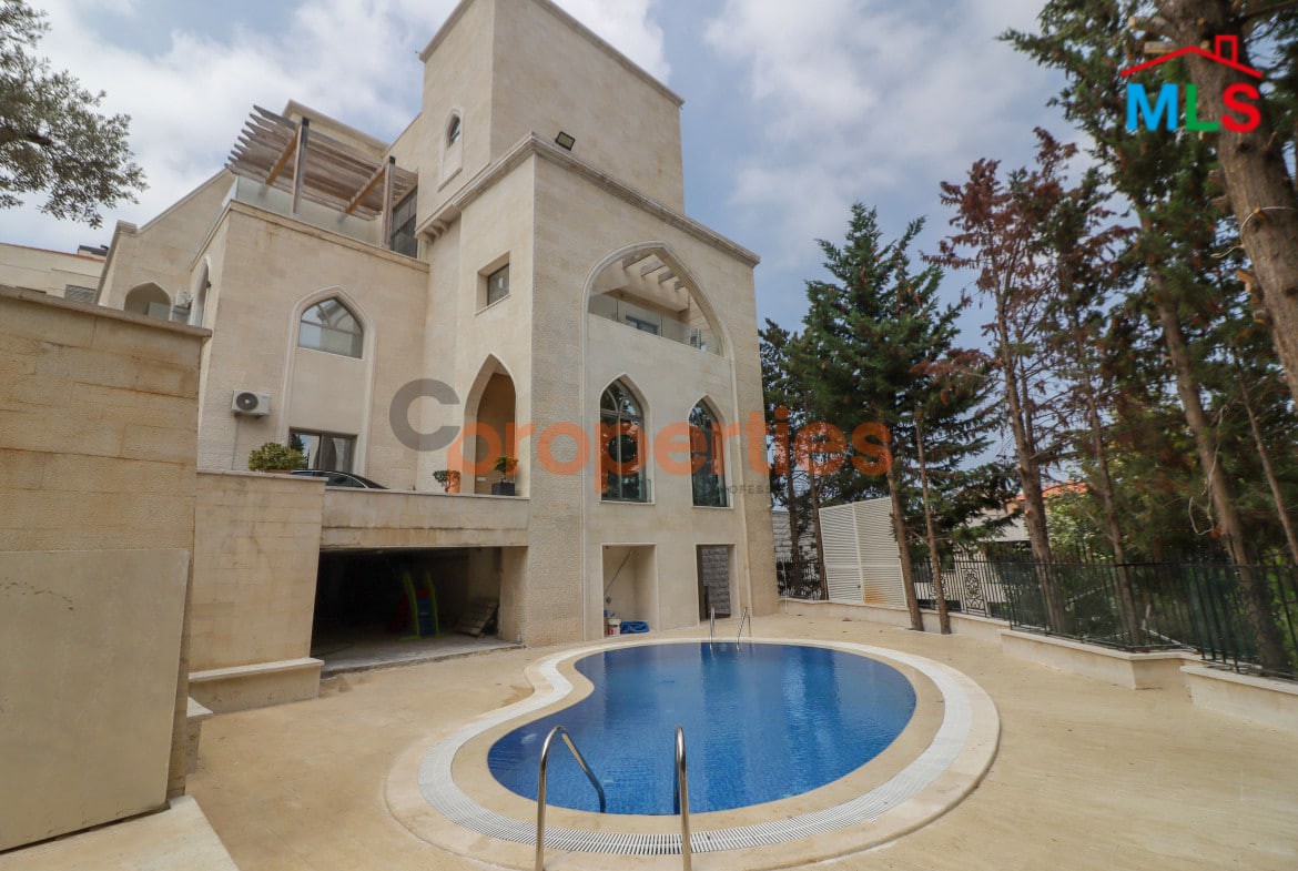 Exclusive Villa For Sale in Mtayleb فيلا للبيع في المطيلب CPCF97