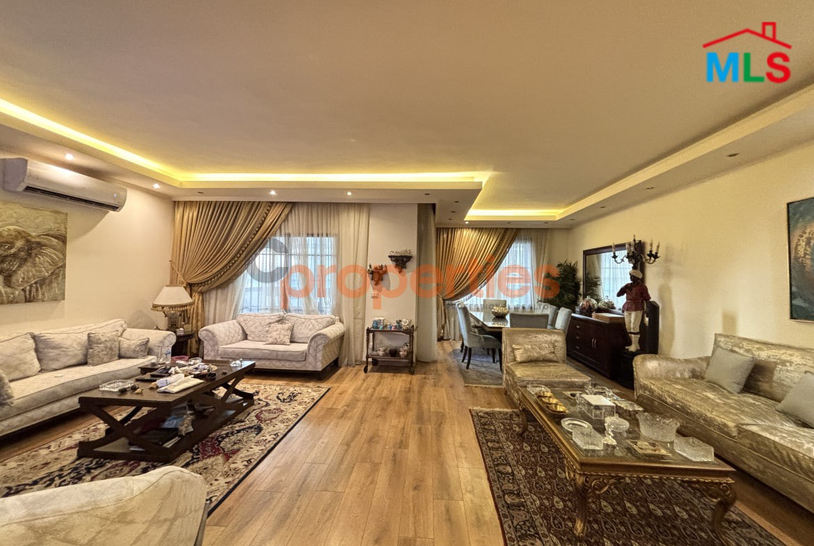 Apartment For Sale in Mar Elias Beirut – CPJRK192