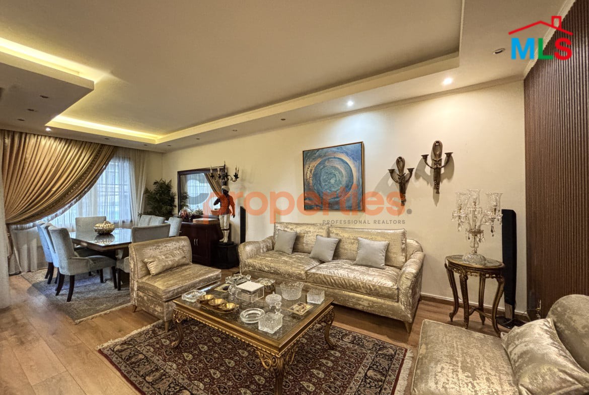 Apartment For Sale in Mar Elias Beirut – CPJRK192