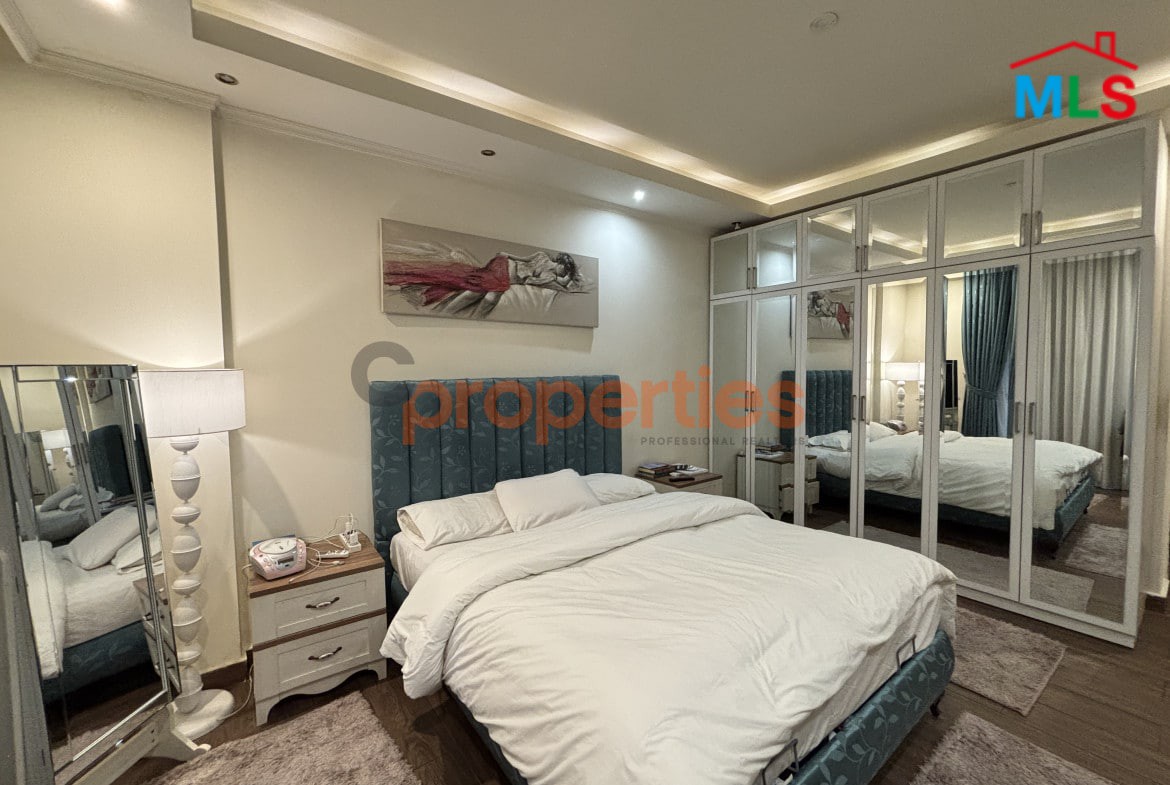 Apartment For Sale in Mar Elias Beirut – CPJRK192