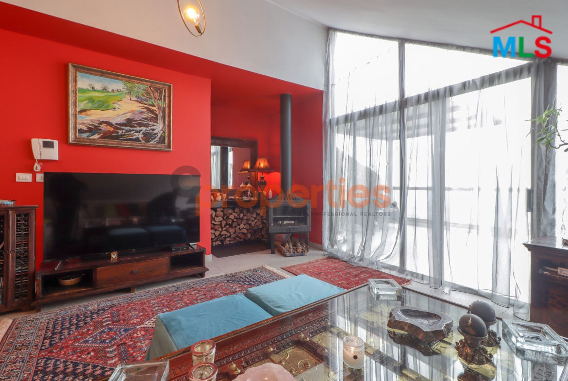 Duplex for Sale in Ain Saade – Luxurious CPSM205