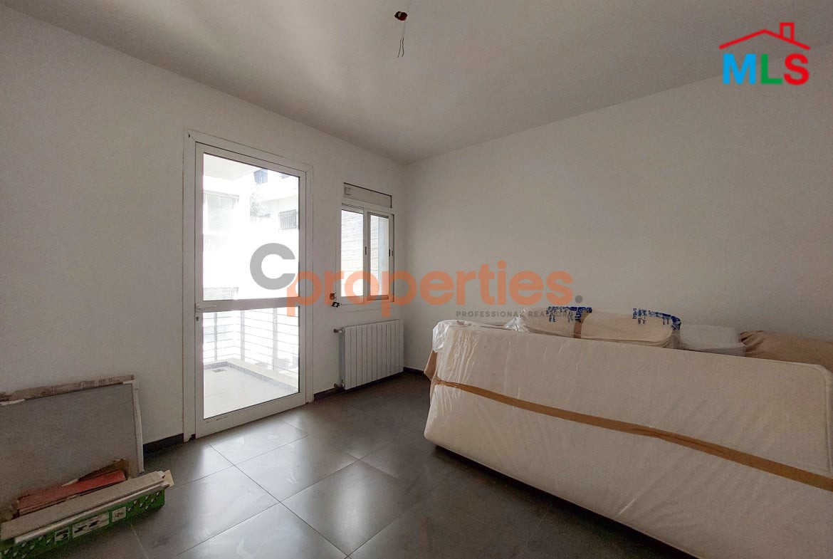 Apartment for Sale in Fanar CPSM275