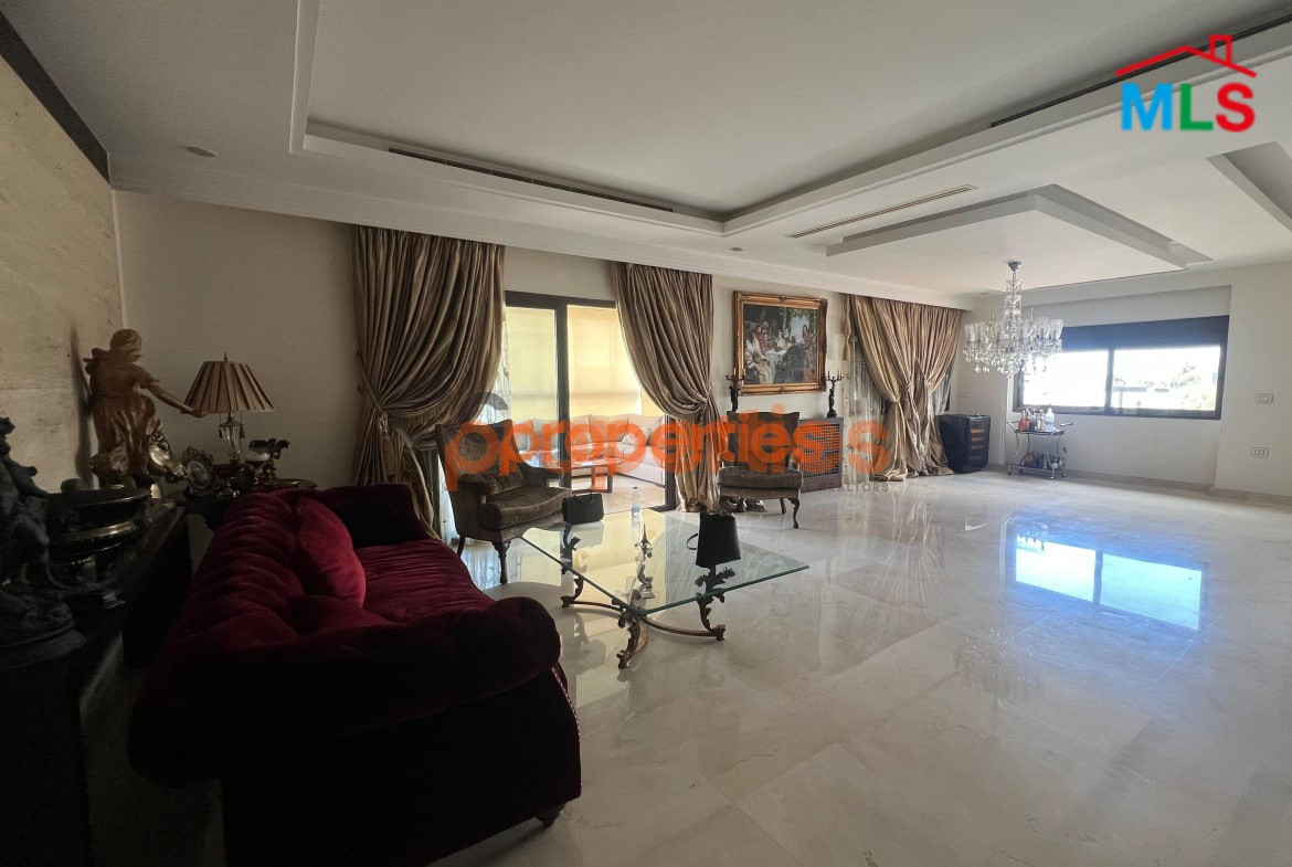 Apartment for sale in Hazmieh CPMK109
