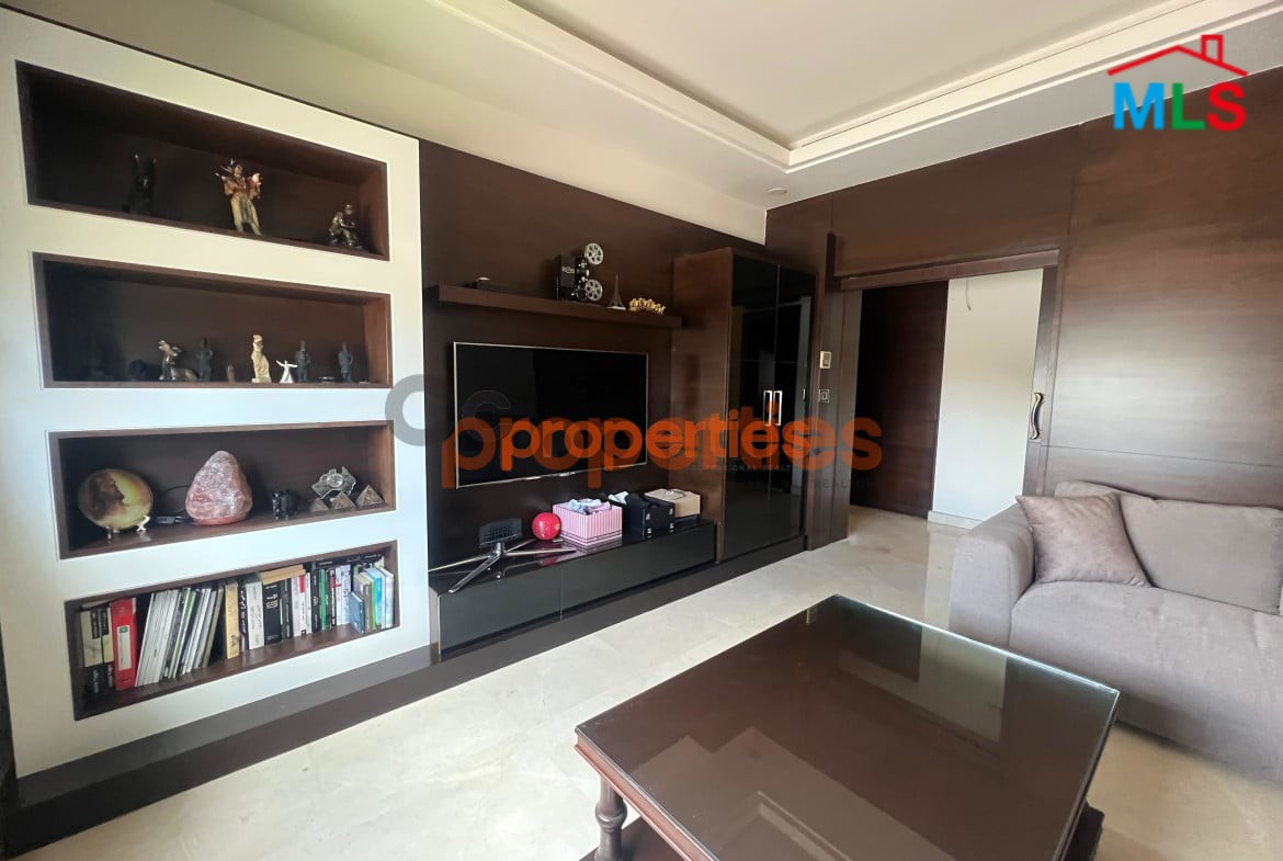 Apartment for sale in Hazmieh CPMK109
