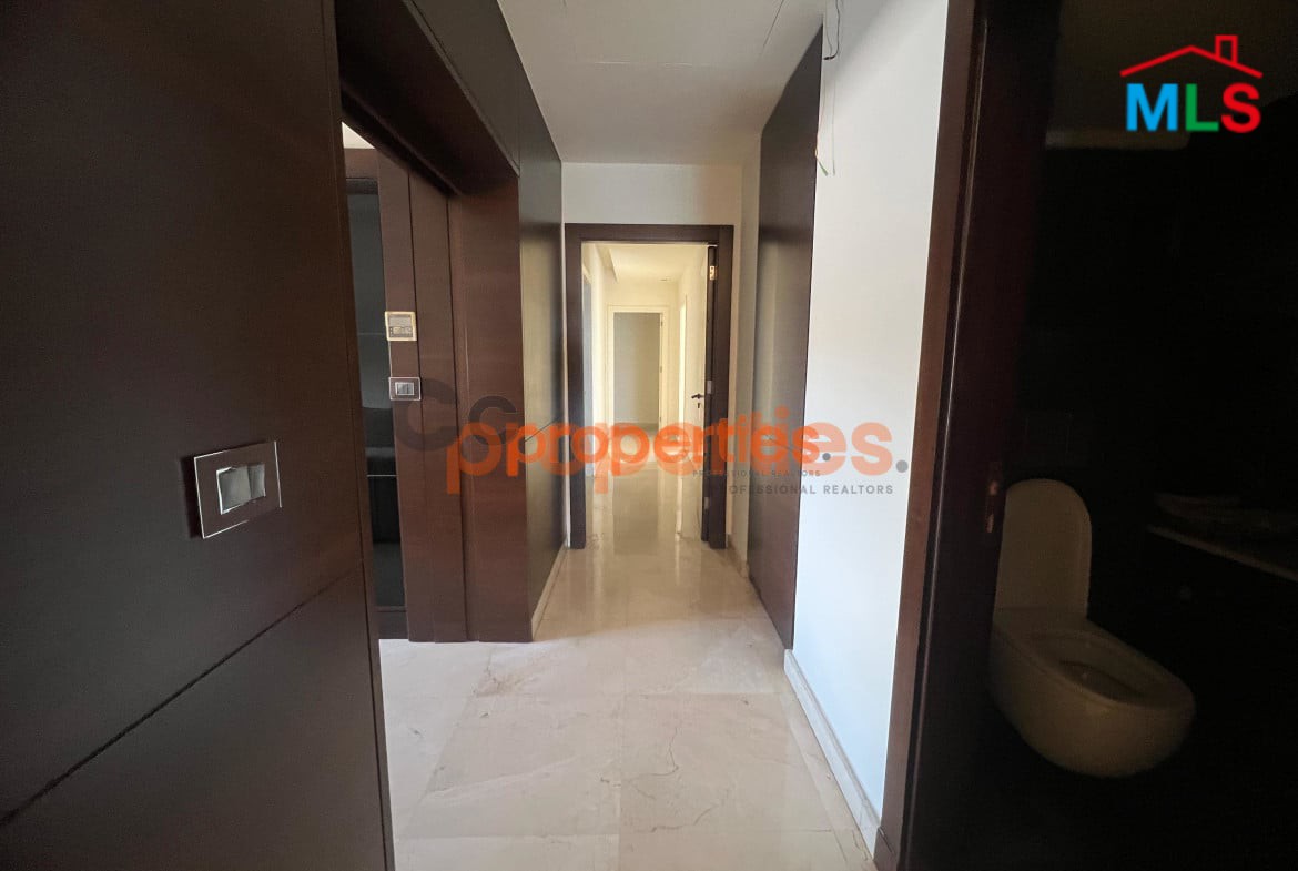 Apartment for sale in Hazmieh CPMK109