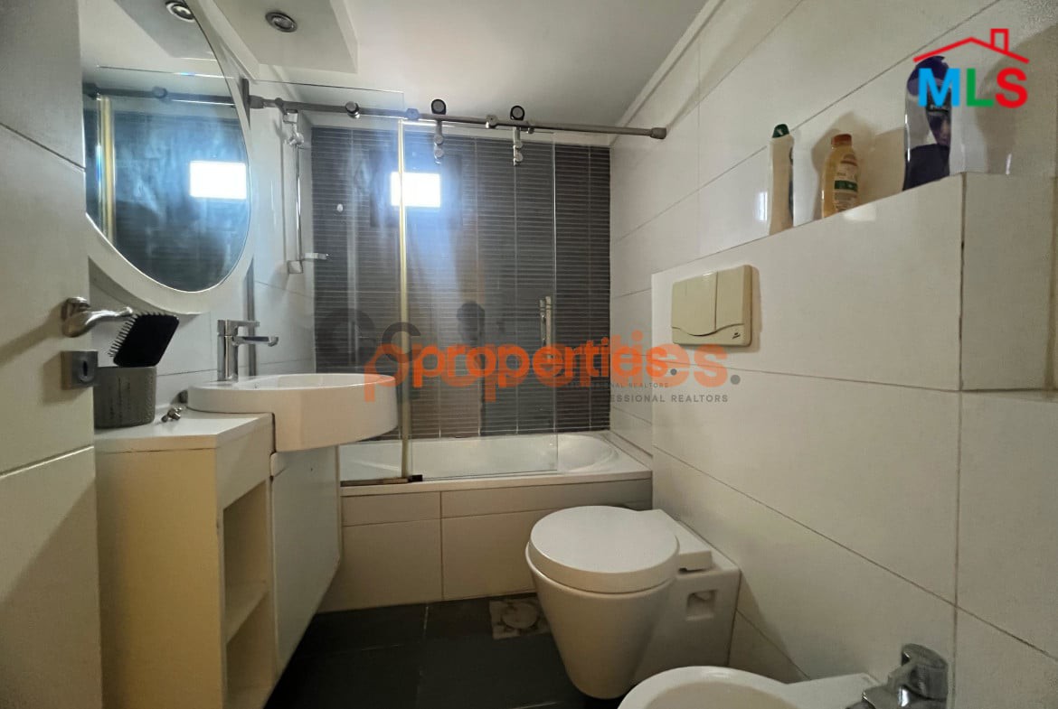 Apartment for sale in Hazmieh CPMK109