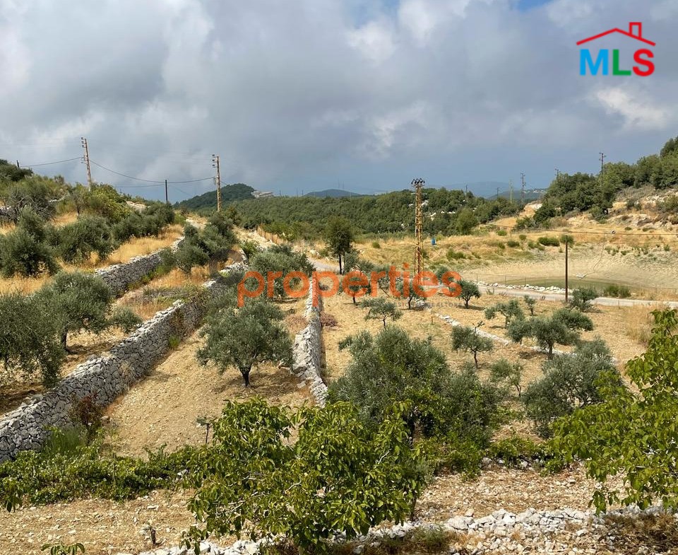 Land for sale in mechmech,Jbeil CPJJA95