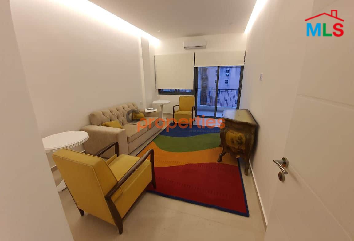 Apartment for sale in Achrafieh CPBWW128