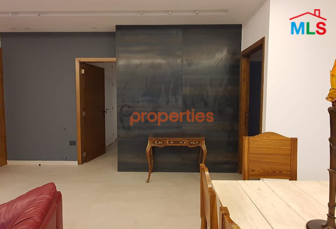 Apartment for sale in Achrafieh CPBWW128