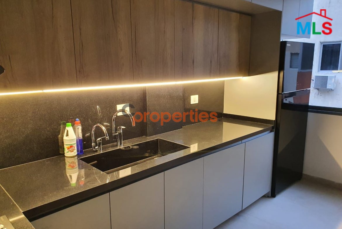 Apartment for sale in Achrafieh CPBWW128
