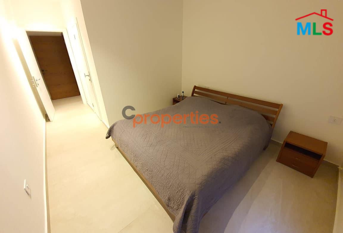 Apartment for sale in Achrafieh CPBWW128