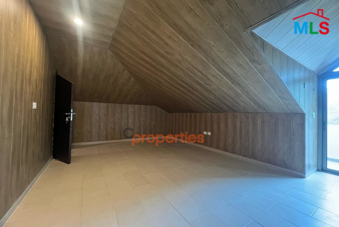 Duplex for sale in New Mar Takla CPMK85